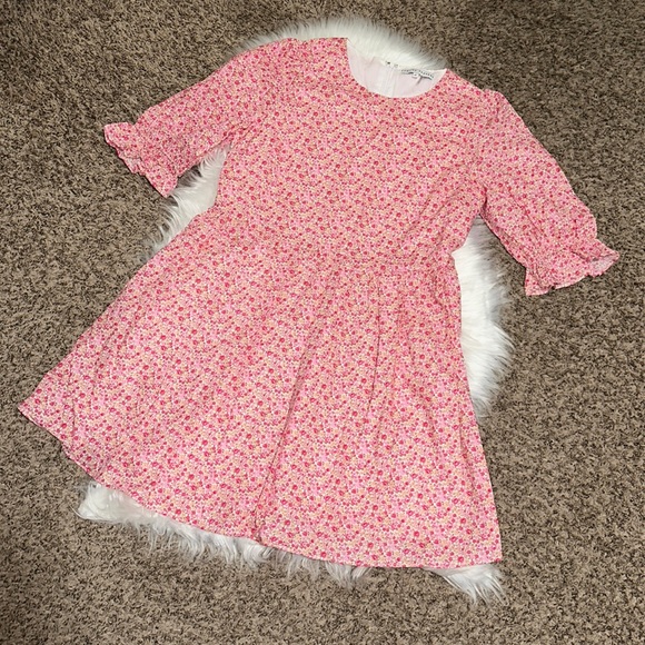 English Factory Dresses & Skirts - English Factory Floral Pink Dress